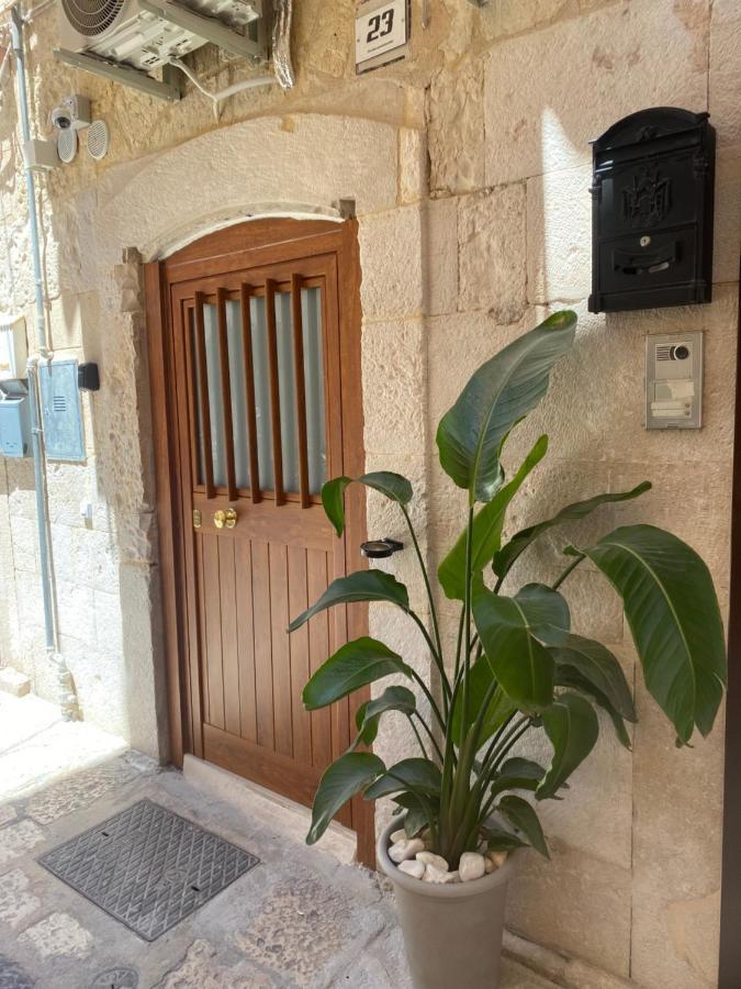 La Casa Della Felicita Apartment Bari Exterior photo